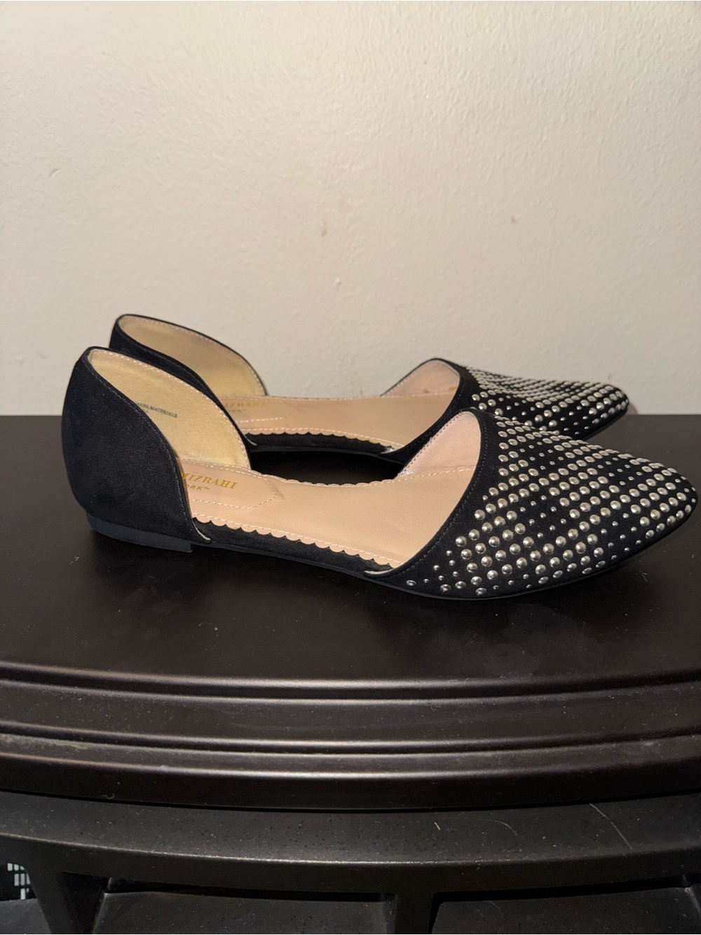 Isaac Mizrahi Black Pointed D'Orsay Flats with Silver Studs Size 8 NWOT - Picture 3 of 10